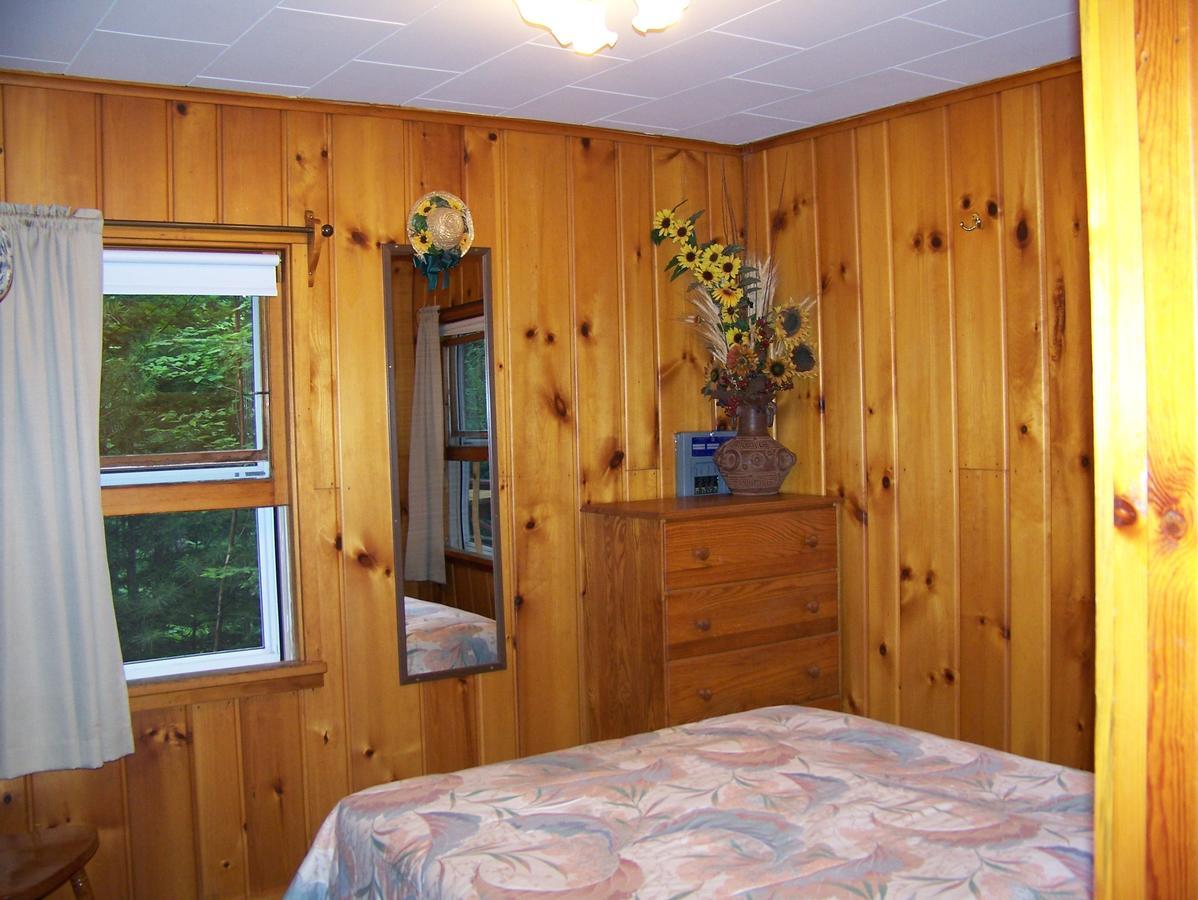 Готель Oak Ridge Phelps Екстер'єр фото